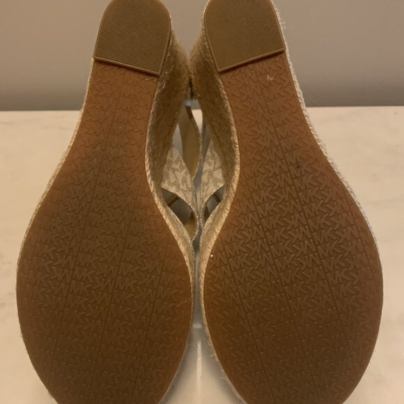 NEW Michael Kors Zipper Front Wedges - Picture 4 of 5